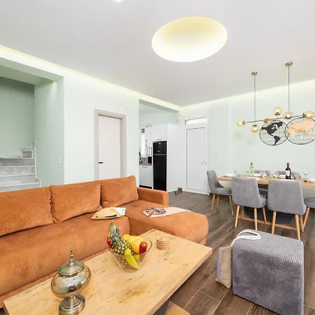 Вилла Alora Барбати