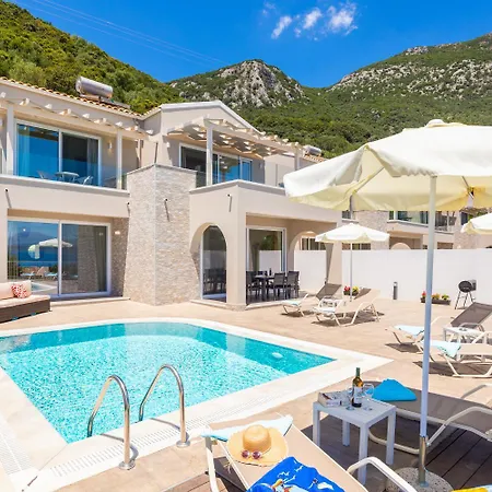 Alora Villa Mparmpati